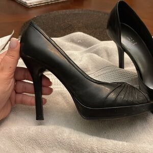Bakers Peep Toe Heels, black! Size 7 / 37-38 / 4” heel
Make me an offer!